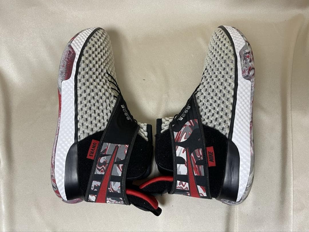 【美品】NIKE Air Zoom UNVRS 28cm／エアズーム ユニバース