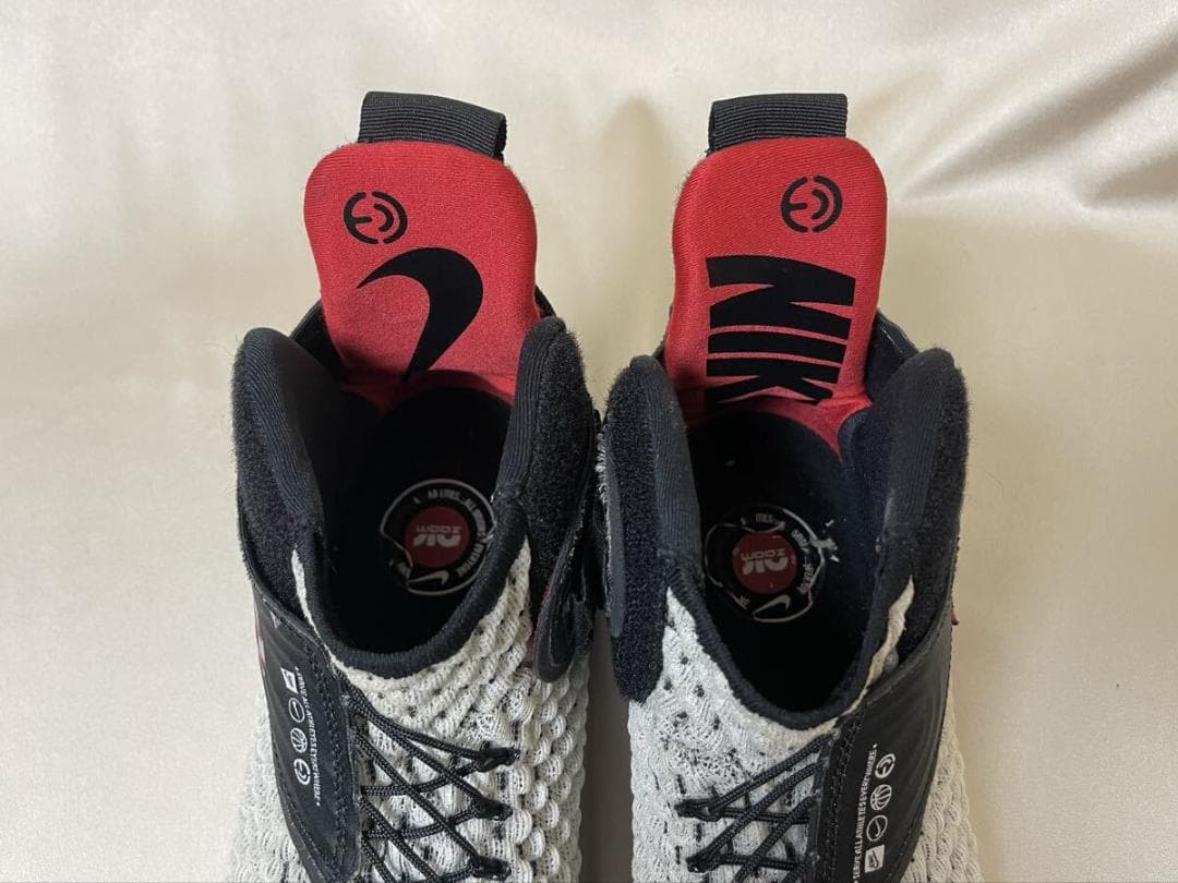 【美品】NIKE Air Zoom UNVRS 28cm／エアズーム ユニバース