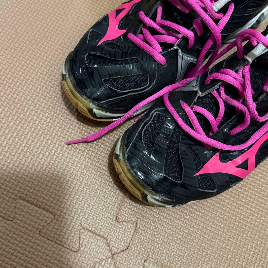 Mizuno バレーボールシューズ 24.5cm 黒　ピンク　部活箱無