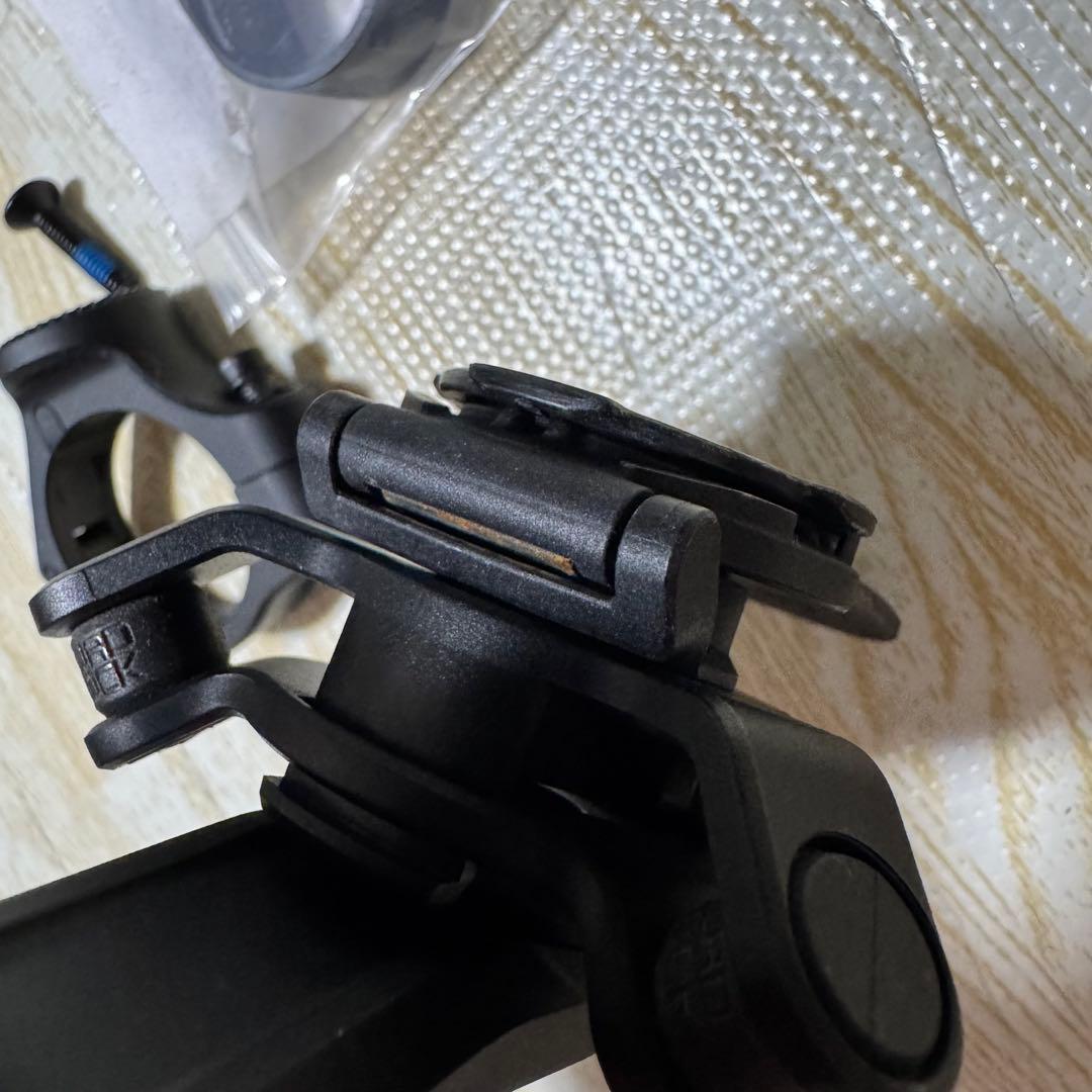 QUAD LOCK ハンドルバーマウント PRO 衝撃吸収ダンパー付
