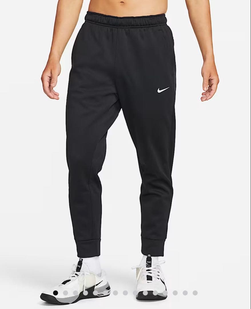NIKE ジャージパンツ　テーパードパンツ　裏起毛　サーマフィット　黒　L 新品