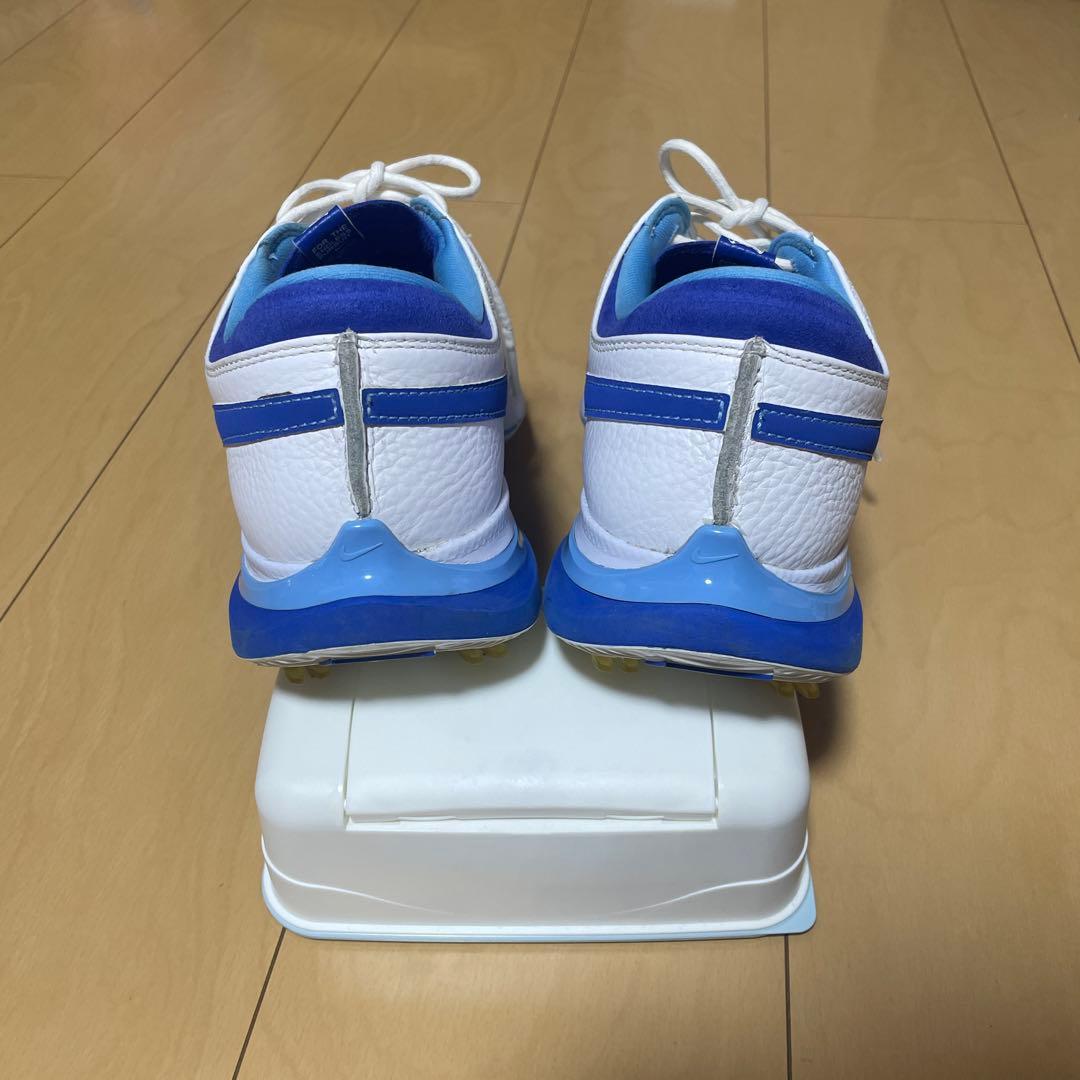 シューズ(男性用) NIKE VICTORY TOUR 3