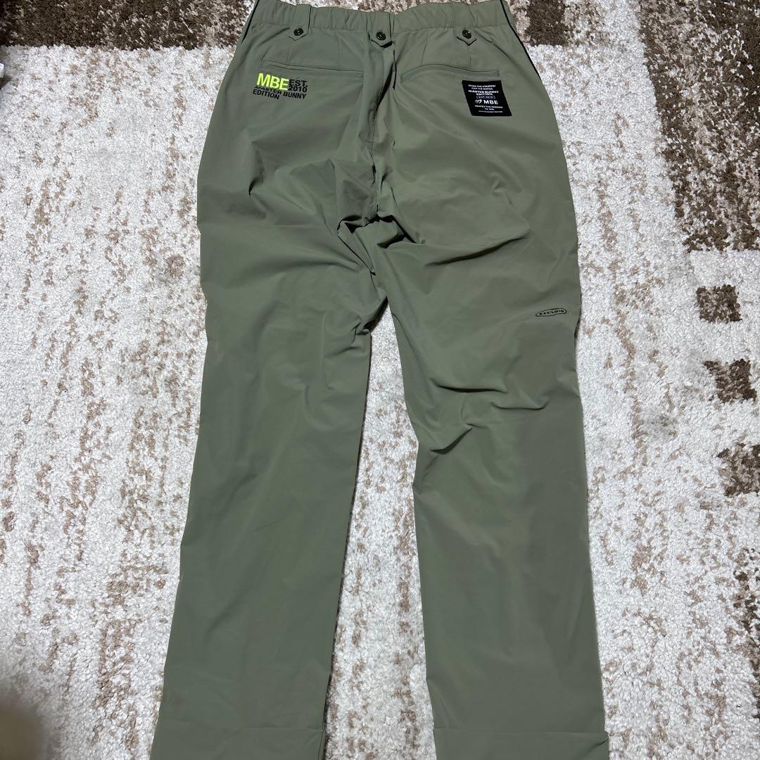マスターバニーレディース ゴルフパンツ オリーブグリーン未使用品さらにお値下げ