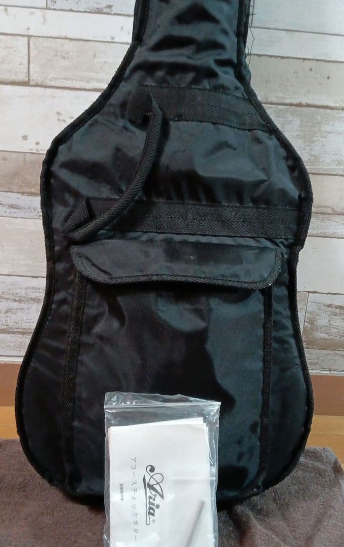 ARIA AMB35S ミニギター エレアコ ギターケース付