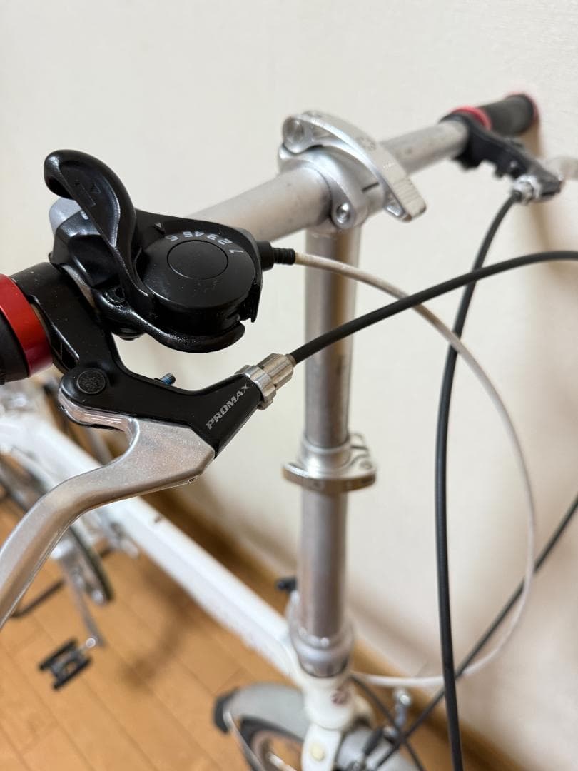 DAHON route ダホン 折りたたみ自転車 20インチ ホワイト 6段変速