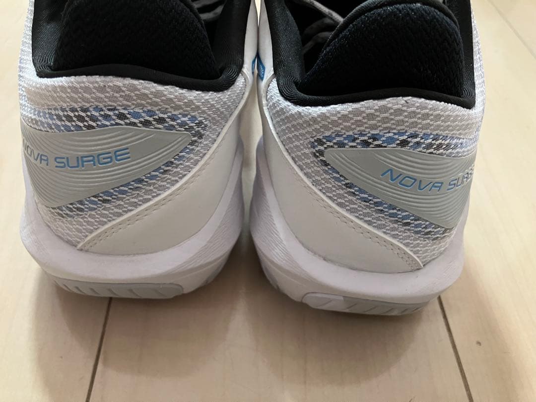 asics アシックス バスケットシューズ ノヴァサージ ロー 27.5cm