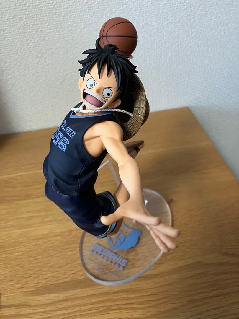 ONEPIECE NBA ルフィ フィギュア メンフィス•グリズリーズ