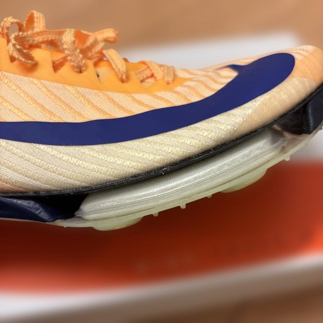 NIKE MAXフライ2 オレンジカラー