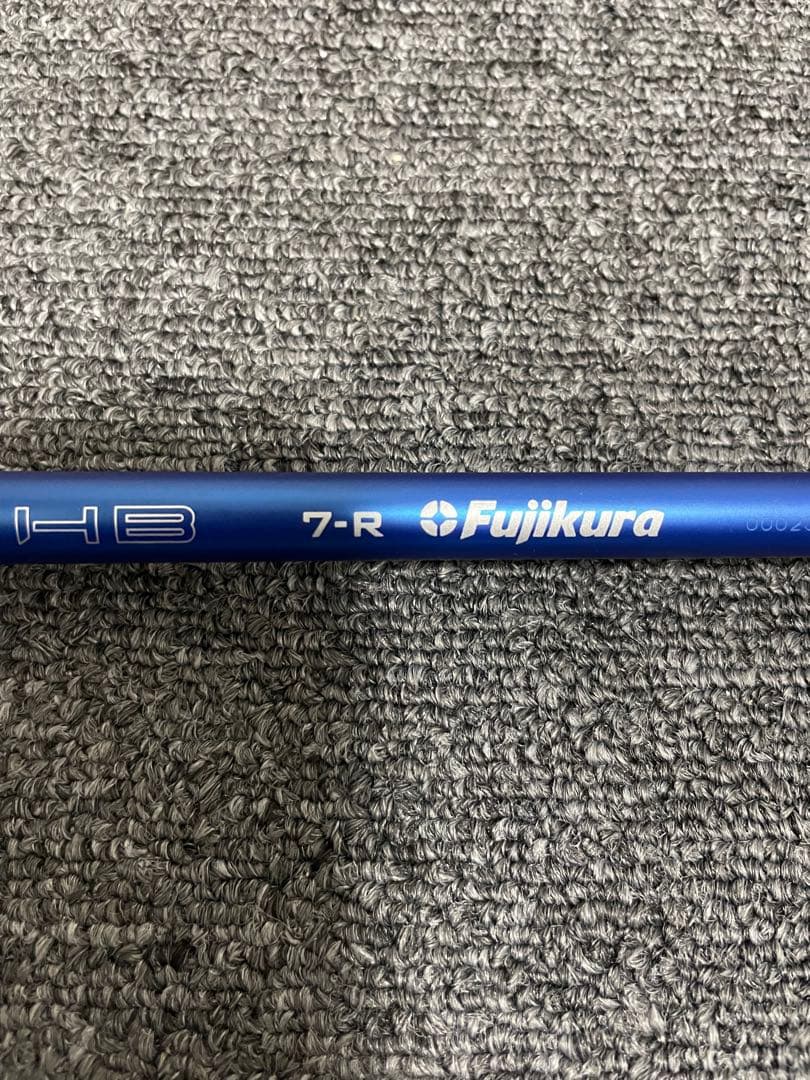 （美品）24ベンタス ブルーHB 7R 4U用 タイトリストスリーブ付き