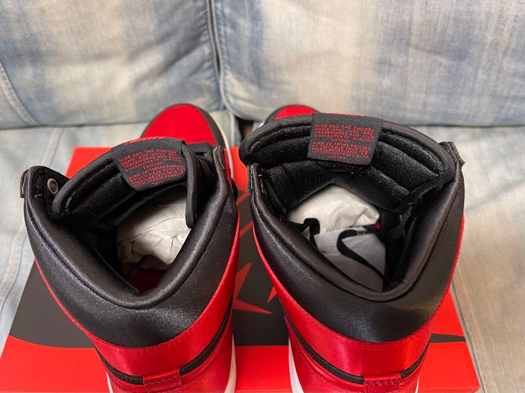 シューズ(女性用) Air Jordan 1 Retro High OG \"Satin Bred\"