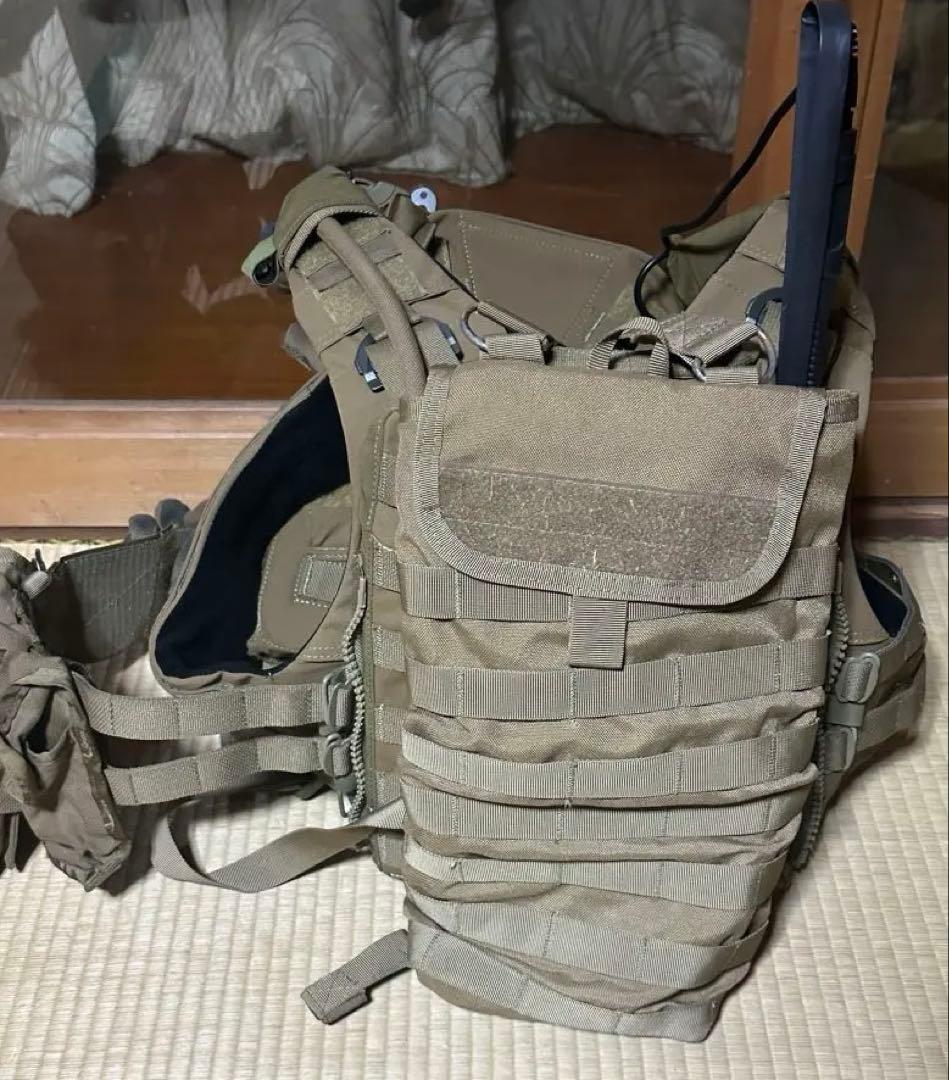 海兵隊装備　プレートキャリア+実物achヘルメット　Lサイズ　他
