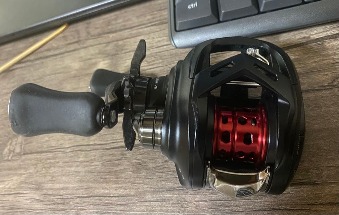 リール 25ALPHAS BF TW 8.5L