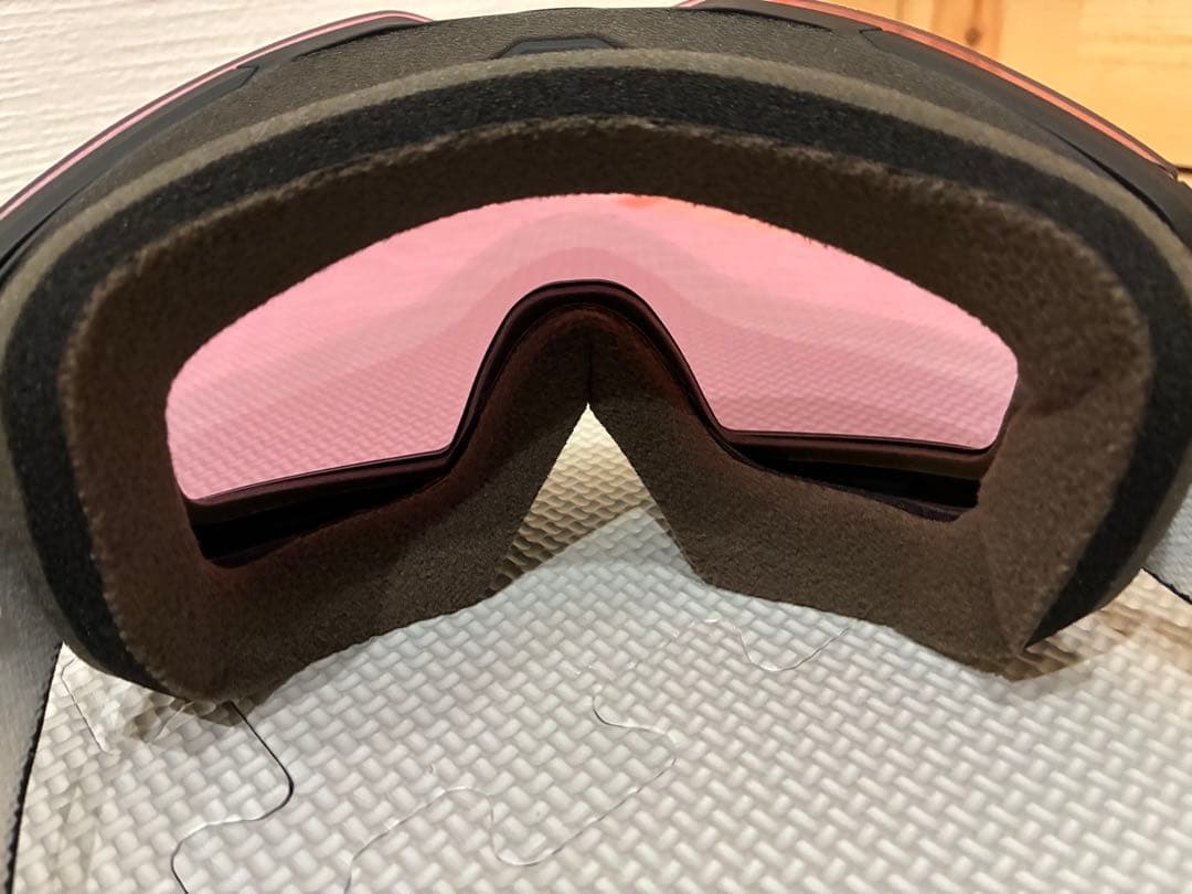 Oakley PRIZM ピンクレンズ ゴーグル