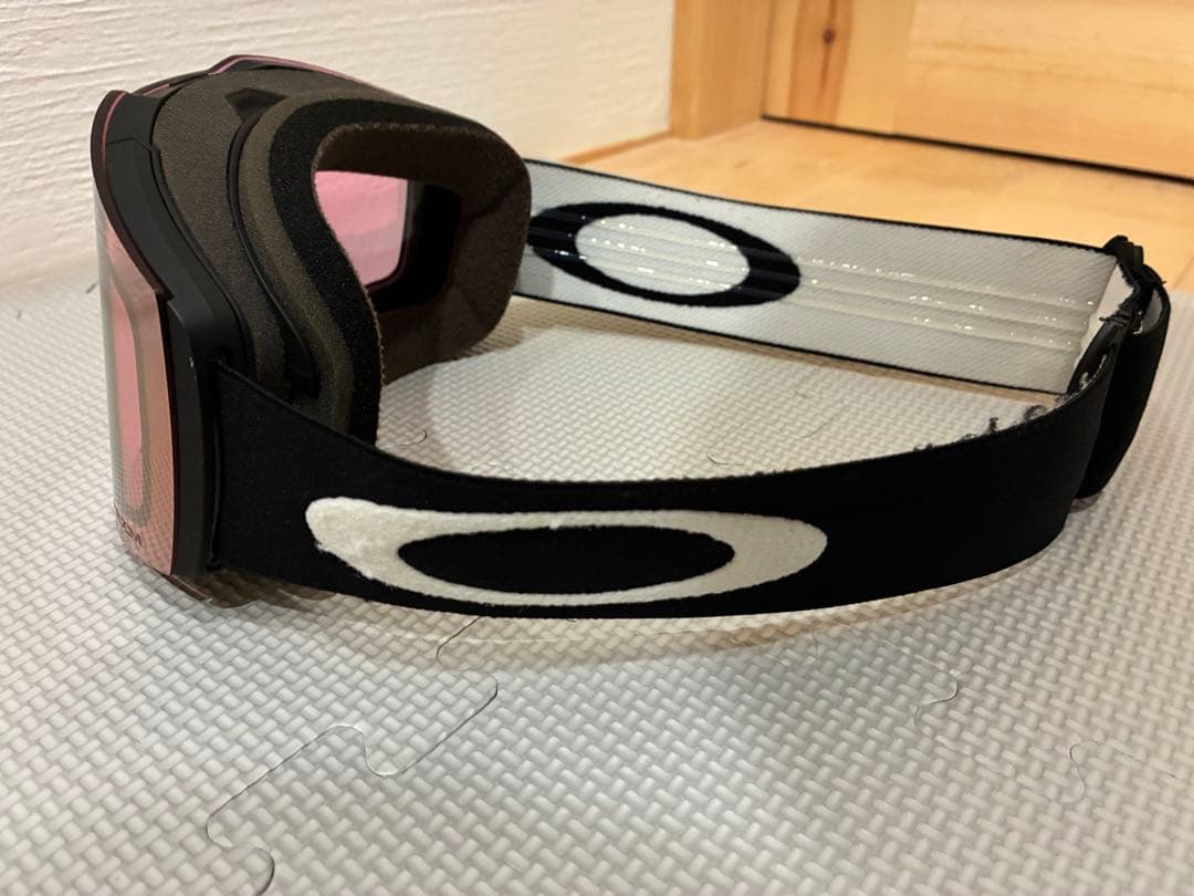 Oakley PRIZM ピンクレンズ ゴーグル