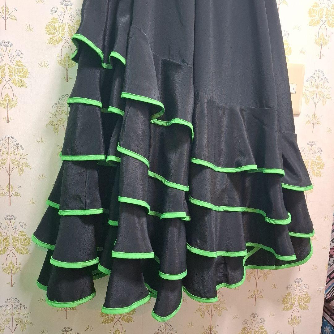 フラメンコスカート ファルダ　緑の縁