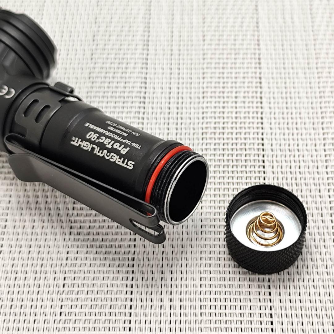 〈ほぼ未使用〉STREAMLIGHT PROTAC90