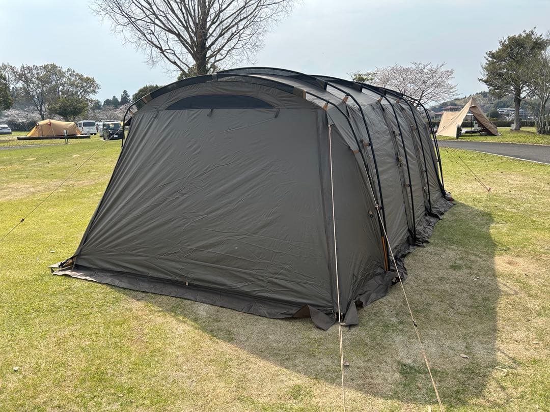 タラスブルバ グラムキャタピラー2ルームシェルター 、グランドシート付 美品