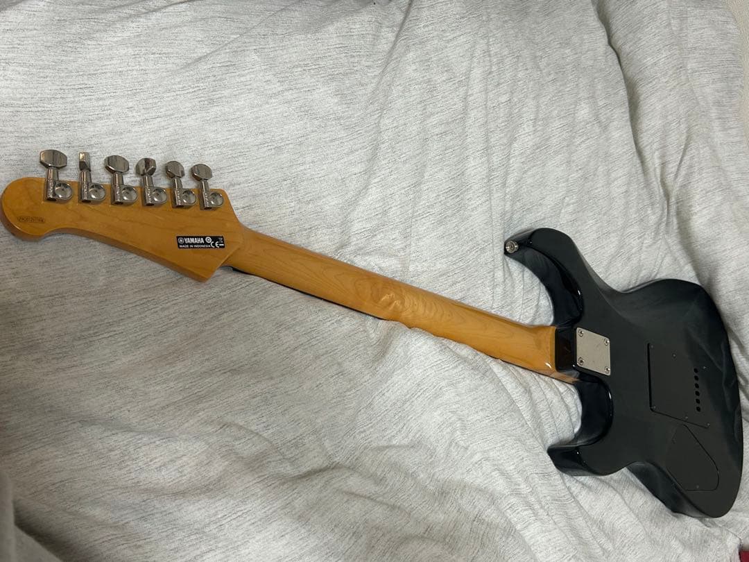 YAMAHA エレキギター PACIFICA 612