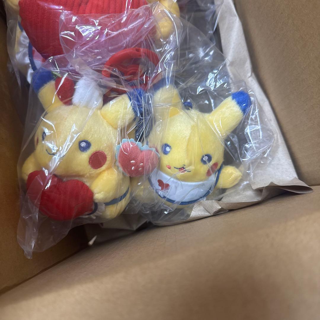 ポケモン　ぬいぐるみ マスコット PIKACHU DINER ハンバーガー