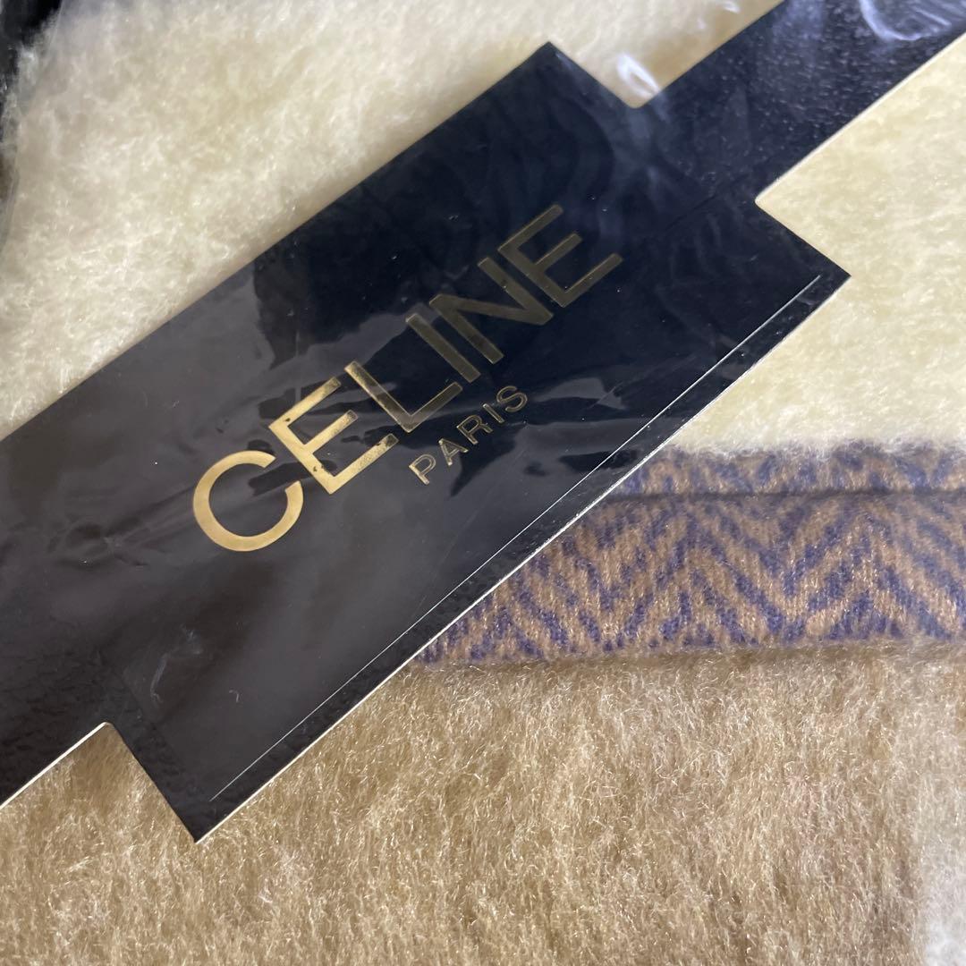 CELINE アクリル毛布 140cm x 200cm　パフタッチ　セリーヌ
