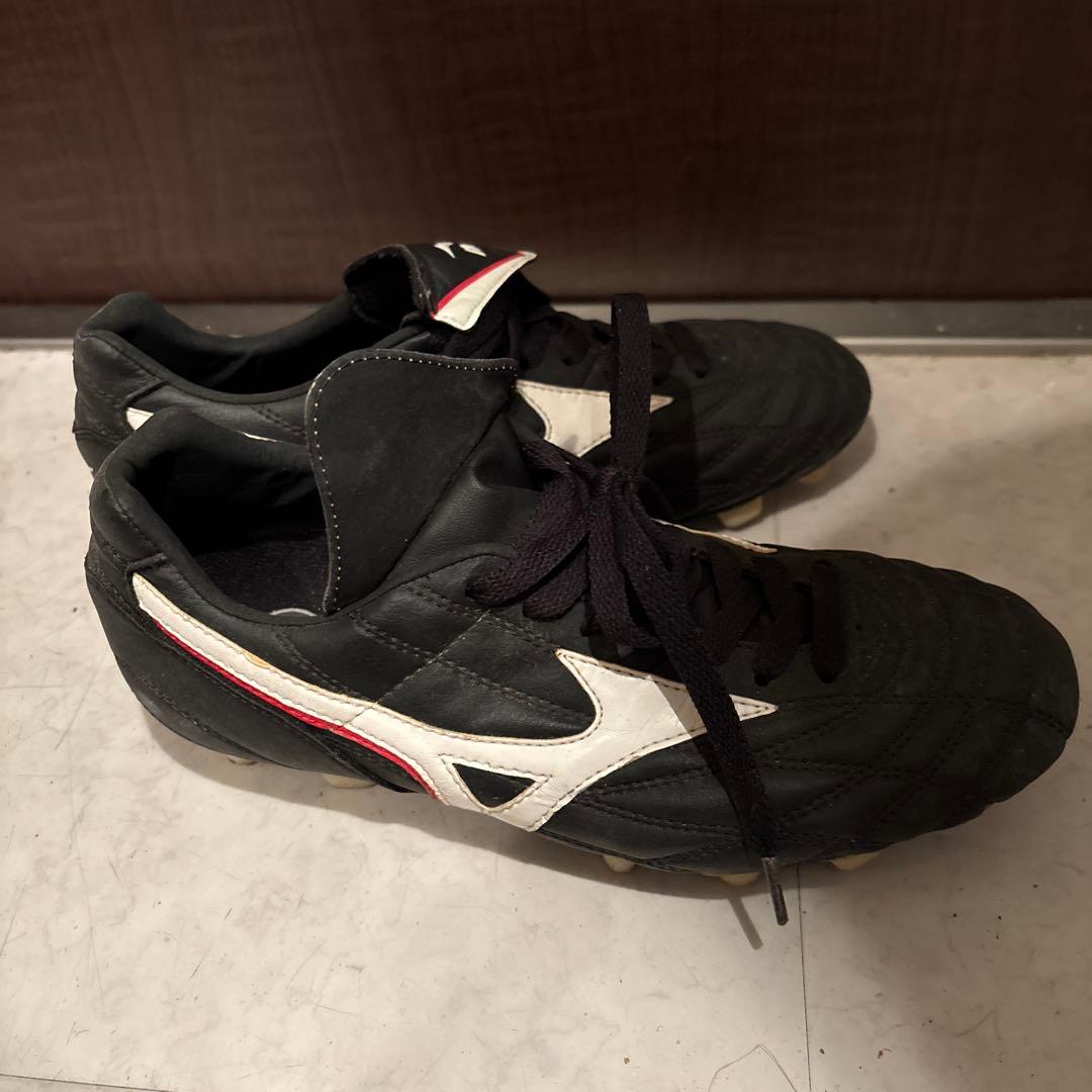 Mizuno サッカーシューズ ブラック/ホワイト/レッド