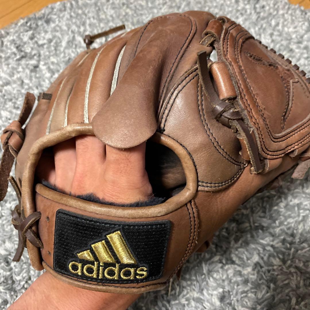 adidas 軟式グローブ ブラウン