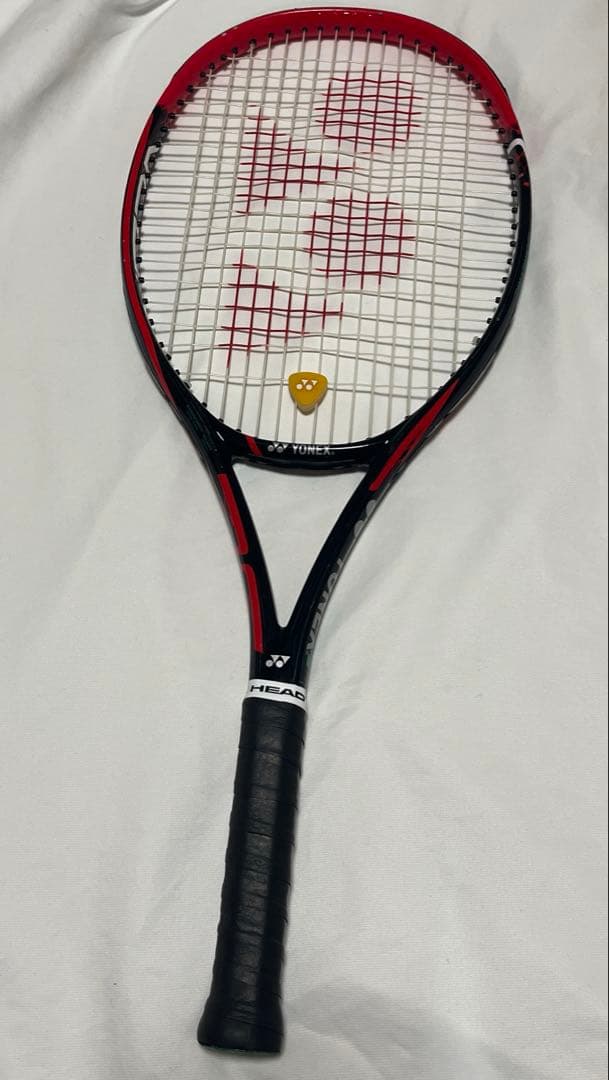 ⭐︎YONEX VCORE テニスラケット ⭐︎赤黒⭐︎カバー付き⭐︎グリップ交換新品⭐︎