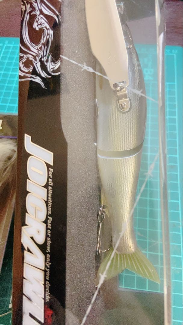バスルアー　羽物☆新品未使用☆早い者勝ち☆釣り引退引退☆ビックベイト