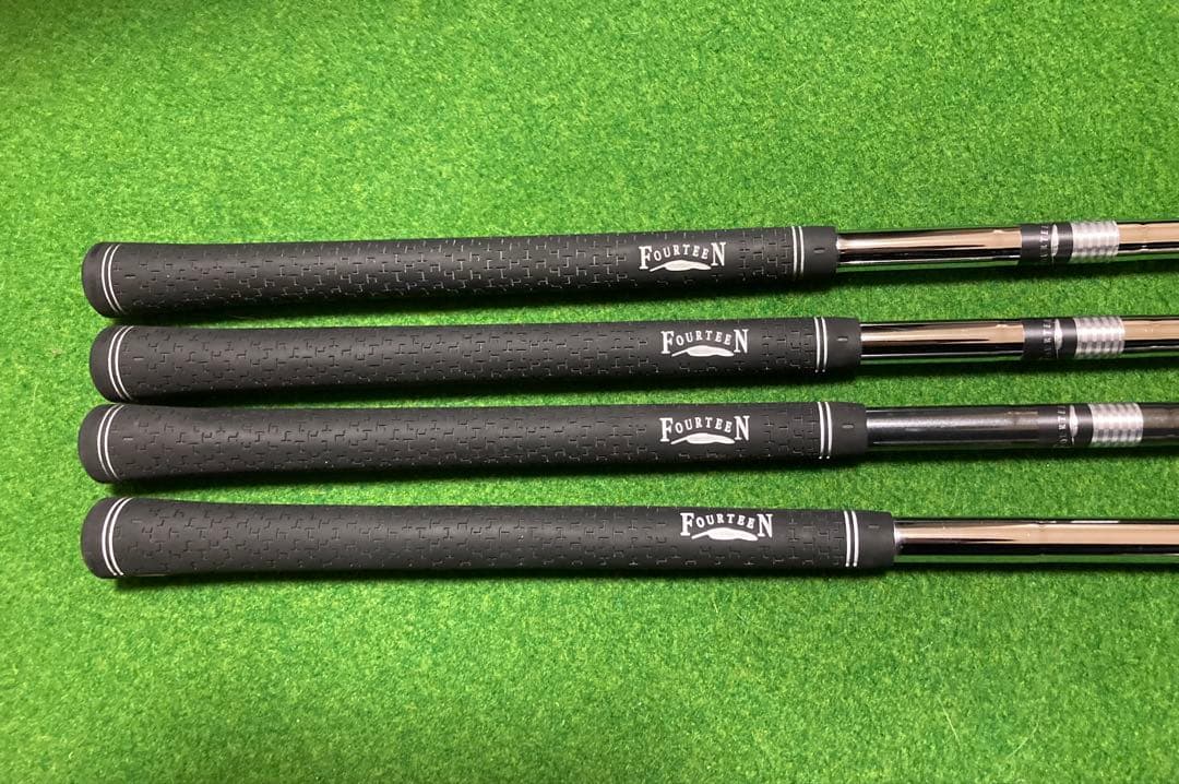 RM α 48 52 56 60 TS 101w 4本セット