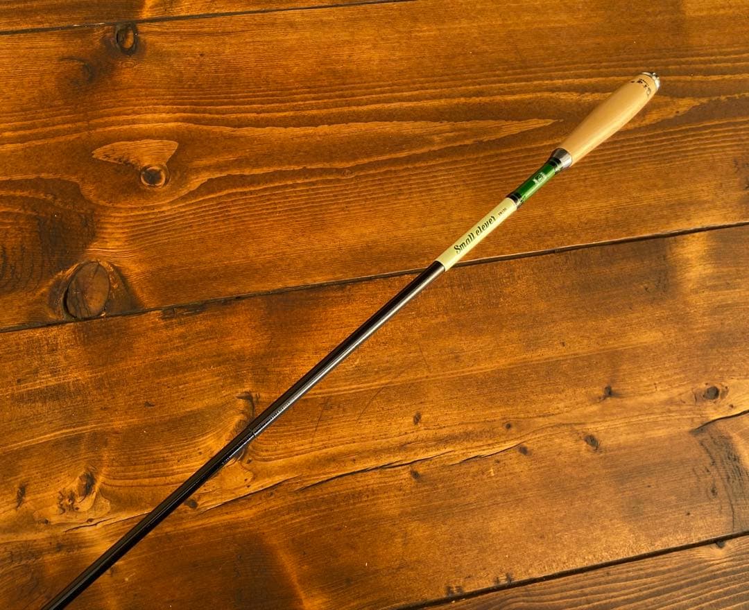 小物釣り竿　タナゴ竿　150cm ウッドグリップ　振り出し竿　グリーン×ホワイト