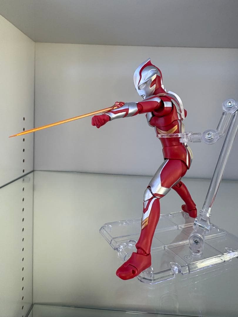 s.h.figuarts ウルトラマンメビウス shフィギュアーツ