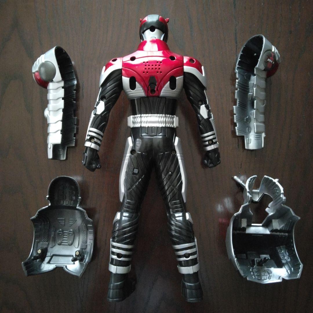 BANDAI 仮面ライダーカブト DXキャストオフライダー 2006年 水嶋ヒロ