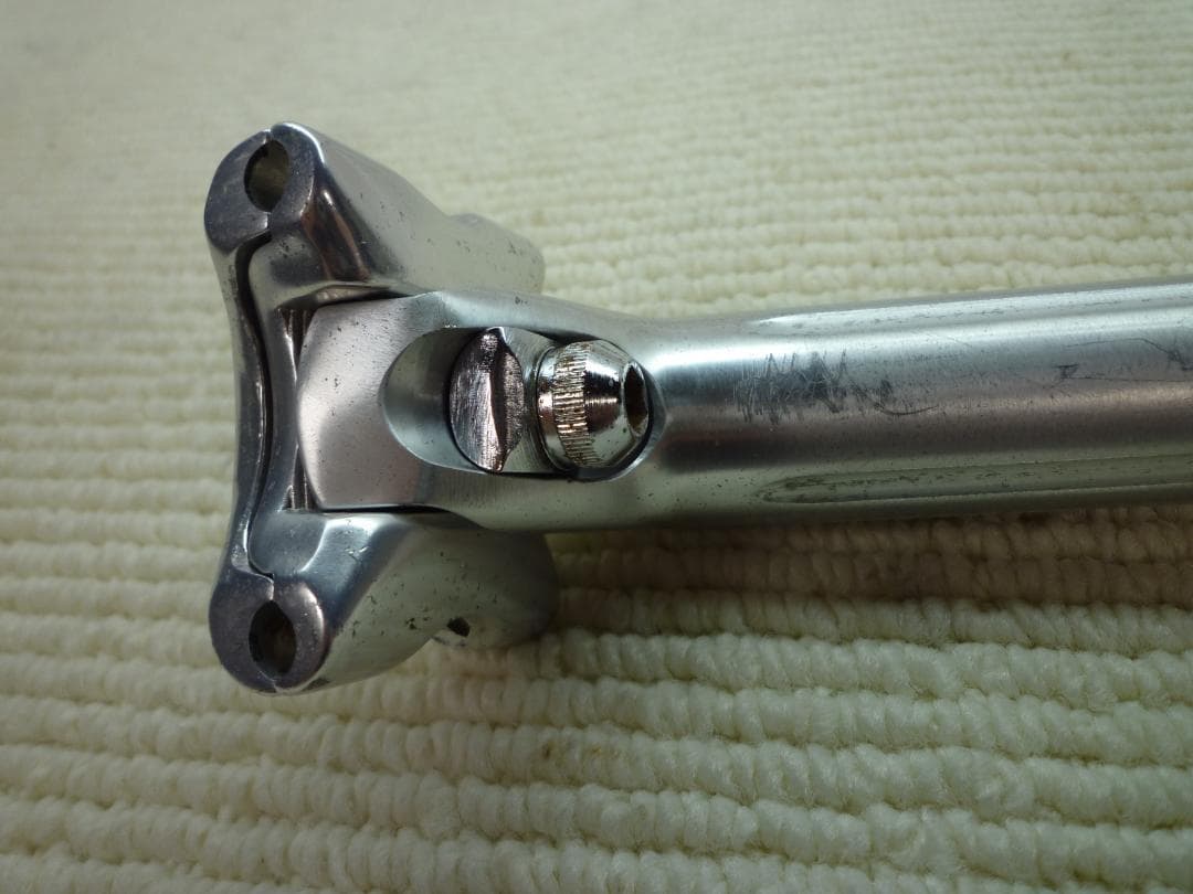 シマノ デュラエース シートポスト 26.8mm