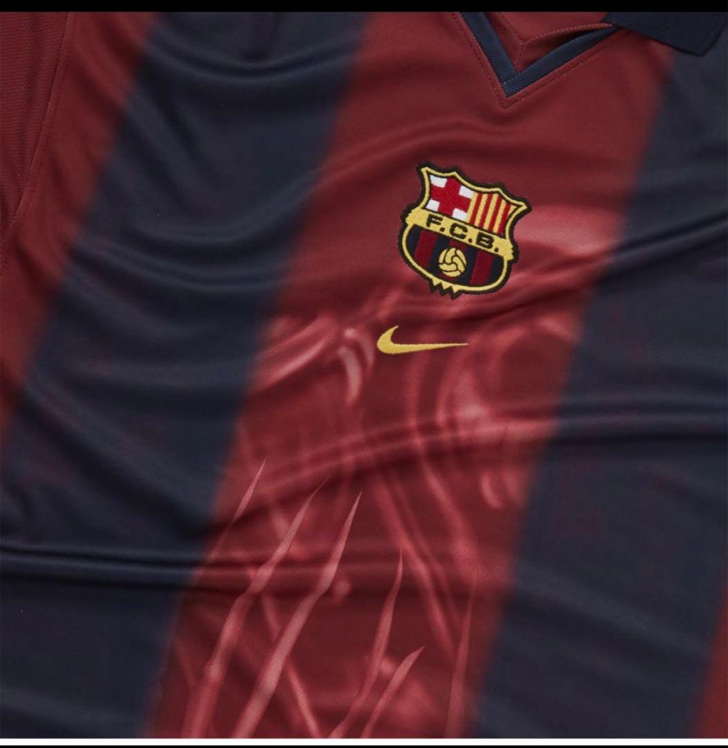 ウェア CJ X NIKE X FC BARCELONA RETRO 2000/01XL