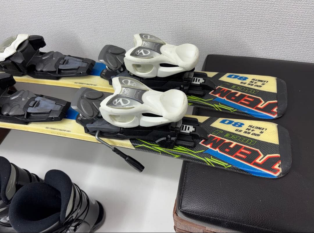 tomsさま　子供 ノルディカ スキー板 80cm ビンディング　ブーツなし