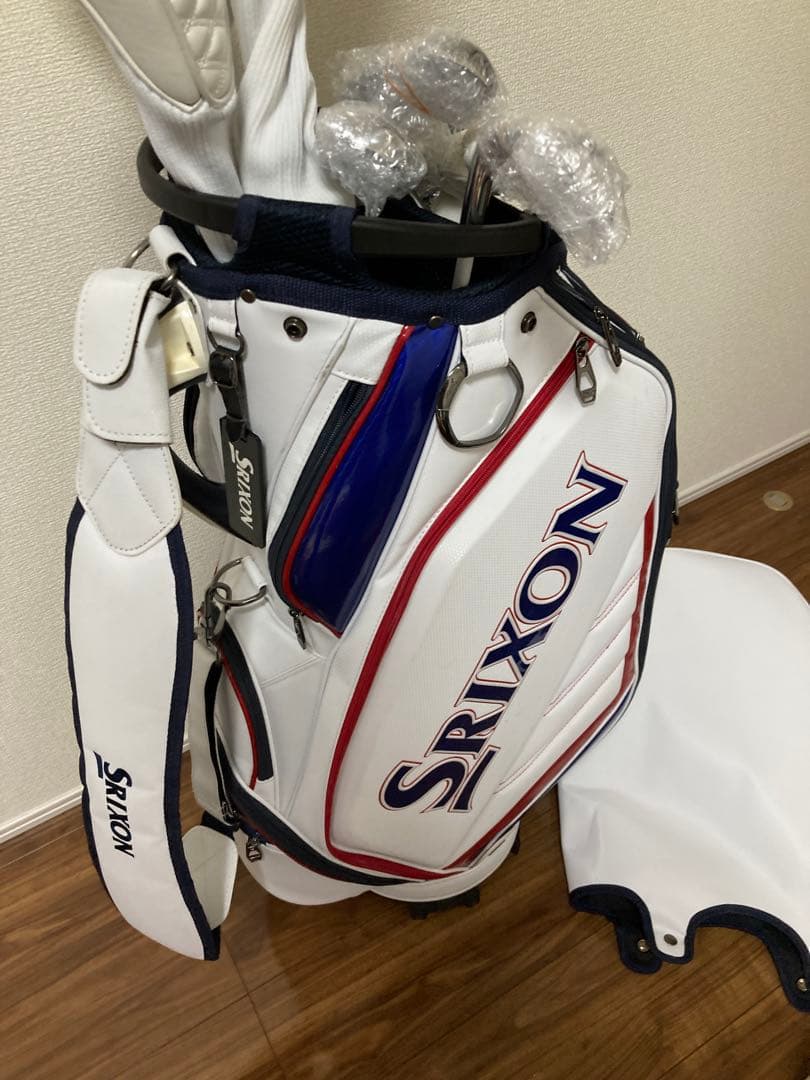 【美品】SRIXON レディースゴルセット 送料込み⭐️ヘッドカバー4つ付き！