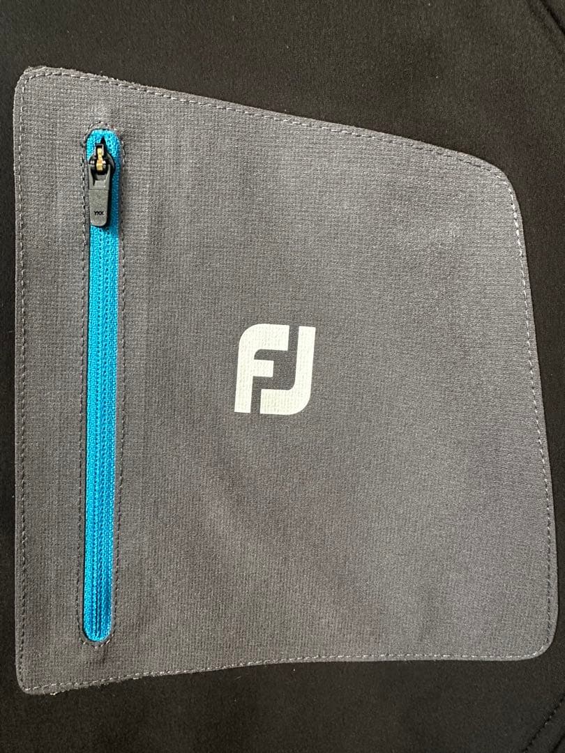 FJ フード付きジャケット ブラック　L