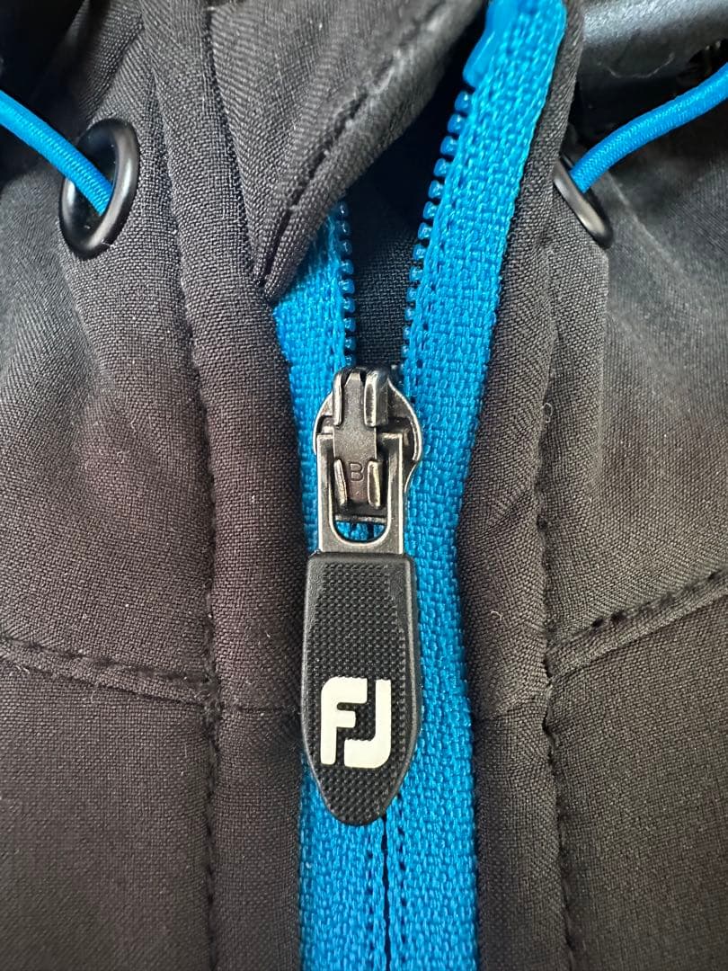 FJ フード付きジャケット ブラック　L