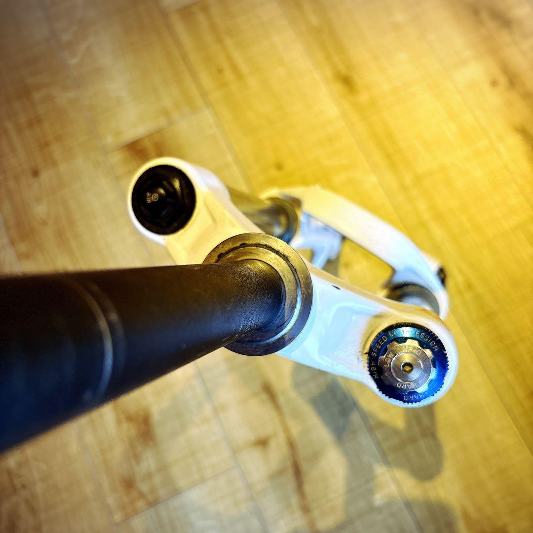 ROCKSHOX LYRIK SOLO AIR リリック ソロエアー 26インチ