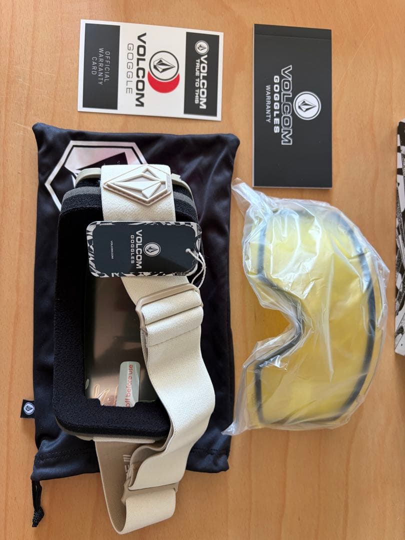 ＜新品/未使用品＞ VOLCOM Garden スノーゴーグル　アジアンフイット