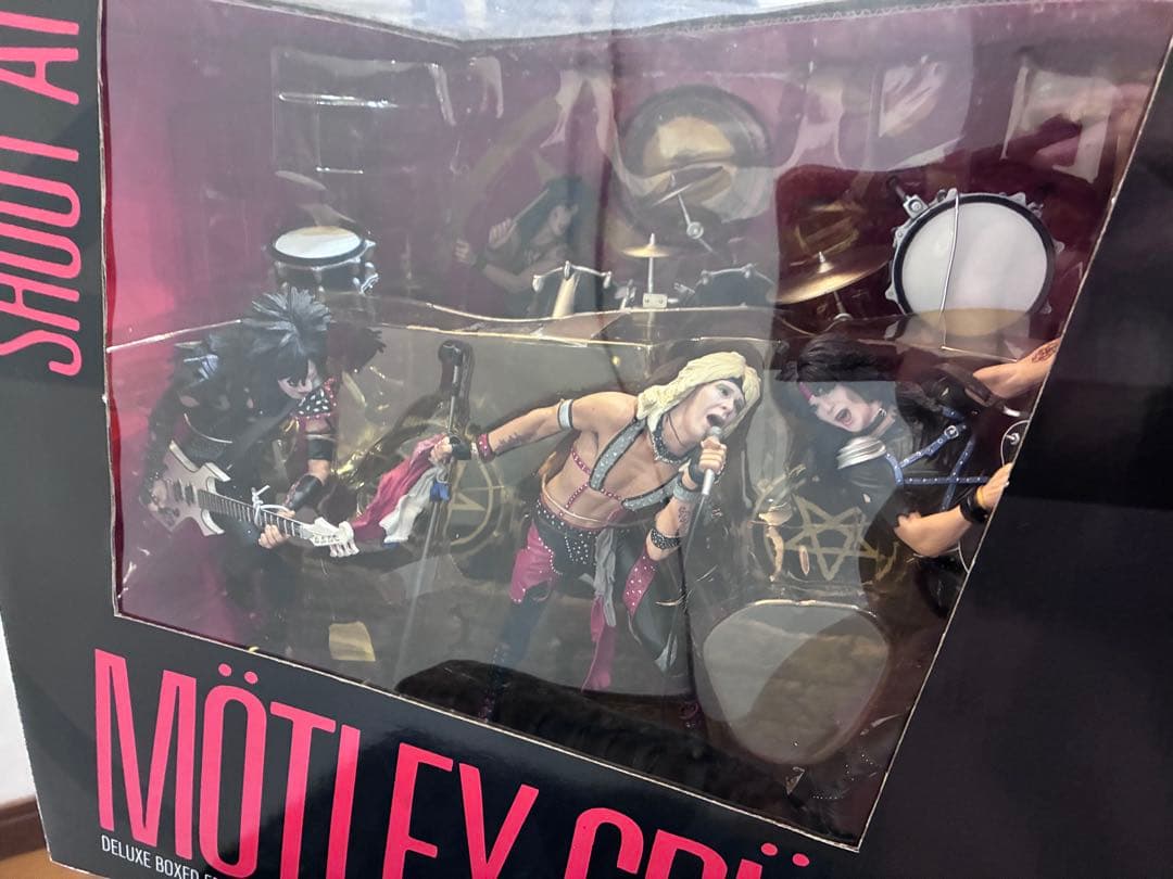 モトリークルー フィギュア　motley crue マクファーレントイズ