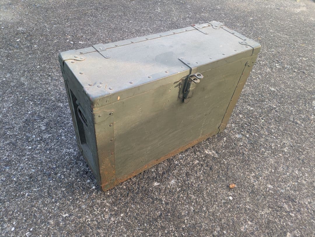 珍品!!　未使用！軍用GIランタン252A　2個+軍用木箱入り+スペア部品込み