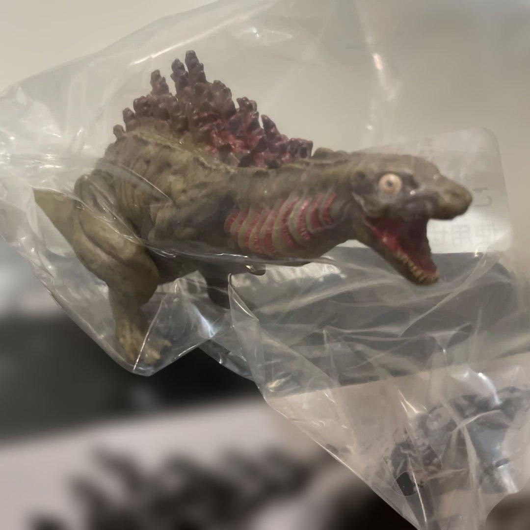 【新品未使用】最終値下 ムービーモンスター　形態変化3体セット