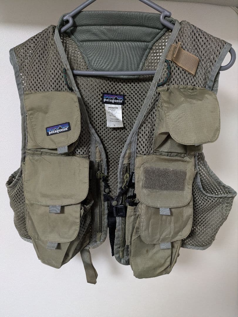 パタゴニア　フィッシングベスト　S　カーキ　Patagonia　ベスト