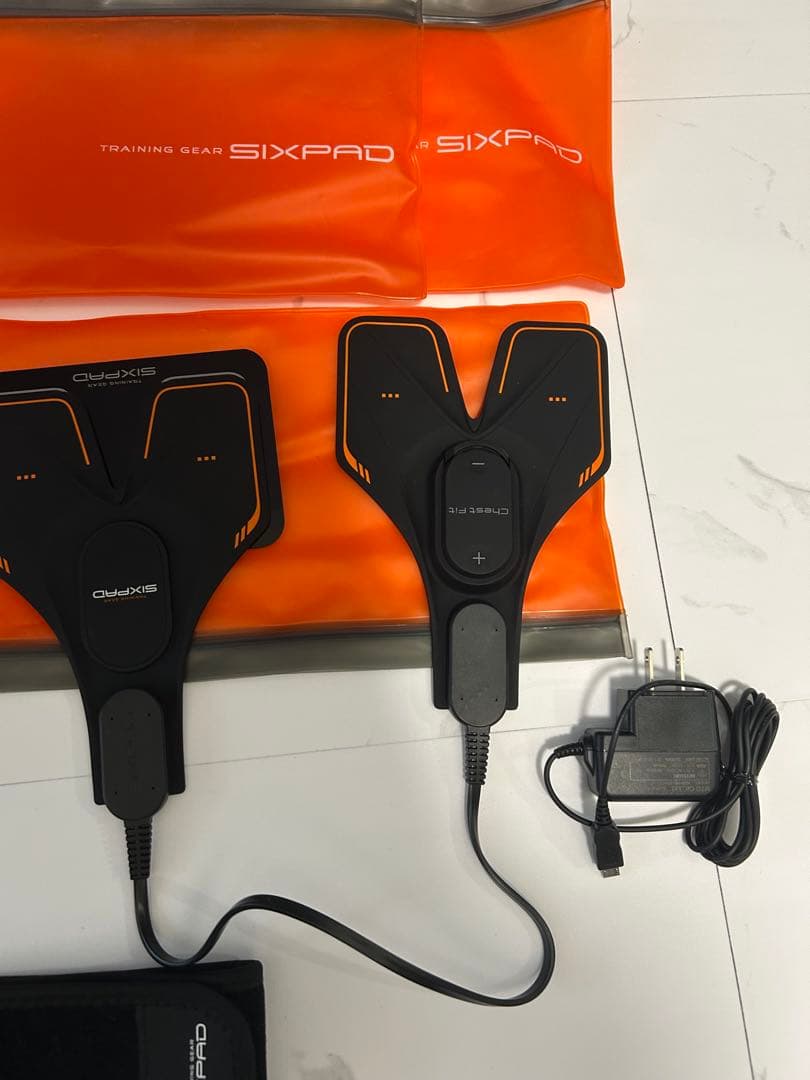正規品Sixpad Body Revolution EMS トレーニングセット