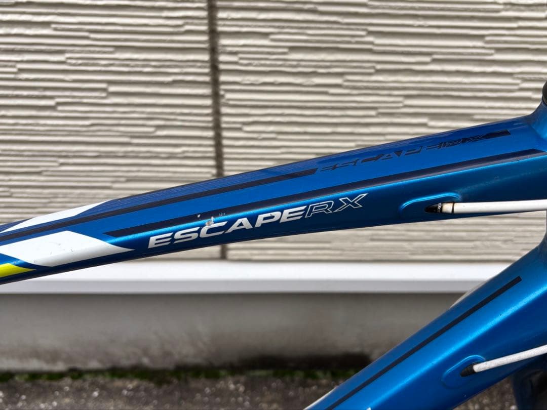 Giant ESCAPERXクロスバイク アルミフレーム 青 ドリンクホルダー付