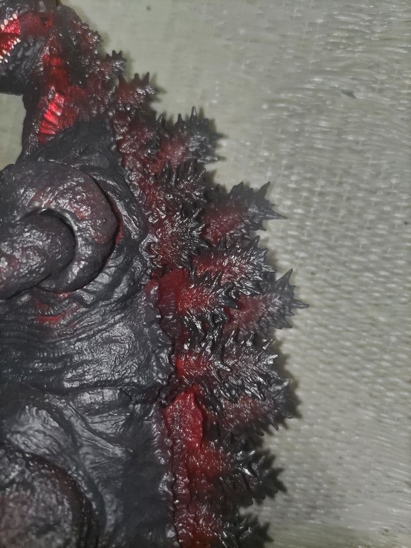 S.H.MonsterArts　シンゴジラ　ゴジラ2016 夜間戦闘ver
