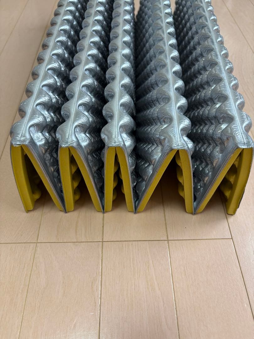 THERMAREST サーマレスト Zライトソル S シルバー/イエロー