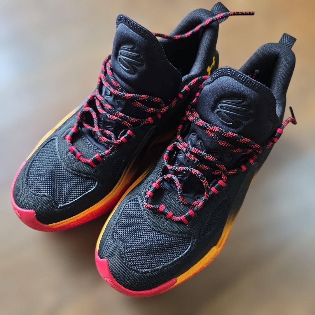 新品同様　UNDER ARMOUR CURRY13 27cm