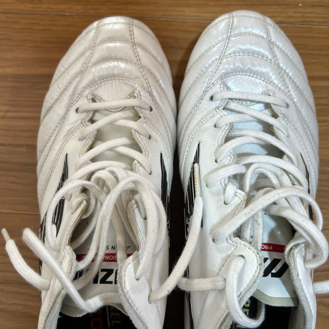 Mizuno モレリア NEO